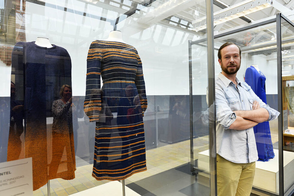 2017 Tilburg Textielmuseum. Expo van de jurken door Jan Taminiau